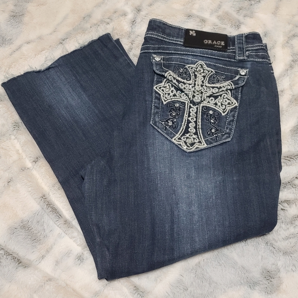 Grace Jeans - Picture 3 of 3